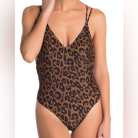 NWT NORDSTROM KENDALL + KYLIE Printed Leopard One-Piece Swimsuit - Picture 1 of 8